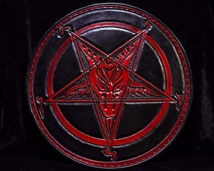 PARCHE TRASERO DE CUERO GENUINO ROJO BAPHOMET - Imagen 1 de 8