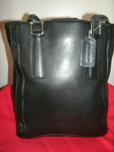 Reisebus Vintage Nr. 9422 schöne Bonnie Cashin Medium schwarze kultige Ledertasche gebraucht, in einwandfreiem Zustand - Bild 1 von 12