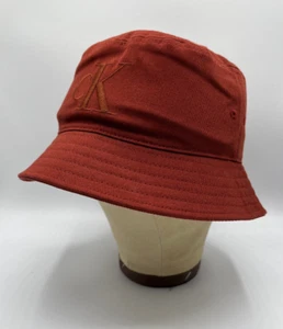 Calvin Klein Auburn Red Bucket Hat CK Logo One Size - Picture 1 of 3