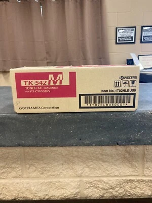 New Kyocera toner TK-542 Magenta For use in FS-C5100DN - Image 1 of 3