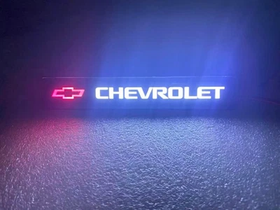 Logotipo Chevrolet Chevy Luz LED Parrilla delantera Coche Nombre Insignia Emblema Iluminado Foto 1 de 4