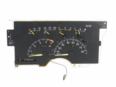 Cuadro medidor velocímetro instrumento con tacómetro 145 k millas para camioneta Chevy C/K 94 V8 Foto 1 de 4