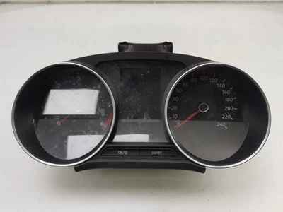 SPEEDOMETER UNIT KMH INSTRUMENT PANEL VOLKSWAGEN POLO V (6R) 2015 6C0920731A - Image 1 of 4
