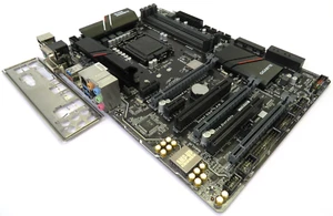 GIGABYTE GA-Z170XP-SLI ATX LGA 1151 DDR4 6th and 7th Gen Intel Motherboard - Imagen 1 de 4