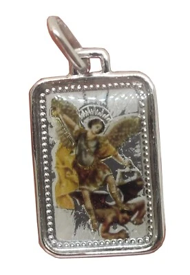 Ciondolo medaglia San Michele Arcangelo in argento sterling 925 - Immagine 1 di 4