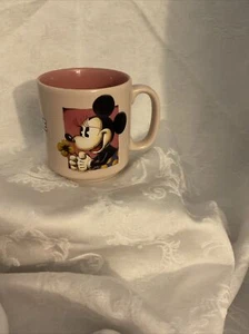 Disney Minnie Mouse Rosa Tasse Made in Thailand - Bild 1 von 4