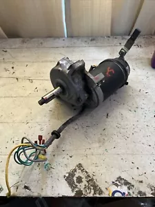 Hoveround MPV5 Power Wheelchair Left Drive Motor m16010427 hr801d02b - Picture 1 of 9