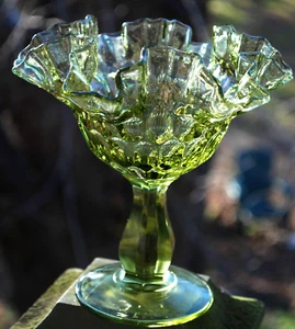 FENTON GREEN ART GLASS Pedestal Footed Candy Dish RUFFLED EDGE Thumbprint Dots - Picture 1 of 7