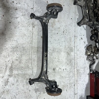 Frenos de tambor de eje de haz trasero cargado para Toyota Corolla 1.8 14-19 Foto 1 de 4