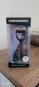 BNIB TWEEZERMAN ROUND EYES LASH CO RRP £31 !!!MB 60 degree Define & Separate! - Picture 1 of 1