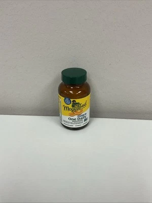 MegaFood MENS 40+ MultiVitamin ONE DAILY 30 tablets 07/2027 B73-91 - Image 1 of 4