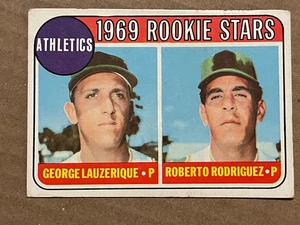1969 Topps #358 George Lauzerique & Roberto Rodriguez ATLETICA - Foto 1 di 2