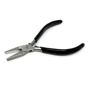 Flat Nose Pliers Smooth Jaws 130mm Jewellers Jewellery Plier Wire Craft Tool - Picture 1 of 3