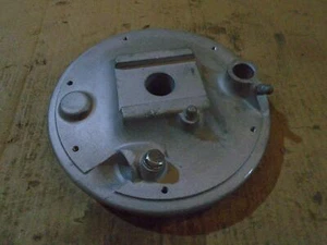 DKW 125 2H Bremsankerplatte 4695-23420-00 Bremsplatte für Kettenschutz- Anschluß - Bild 1 von 5