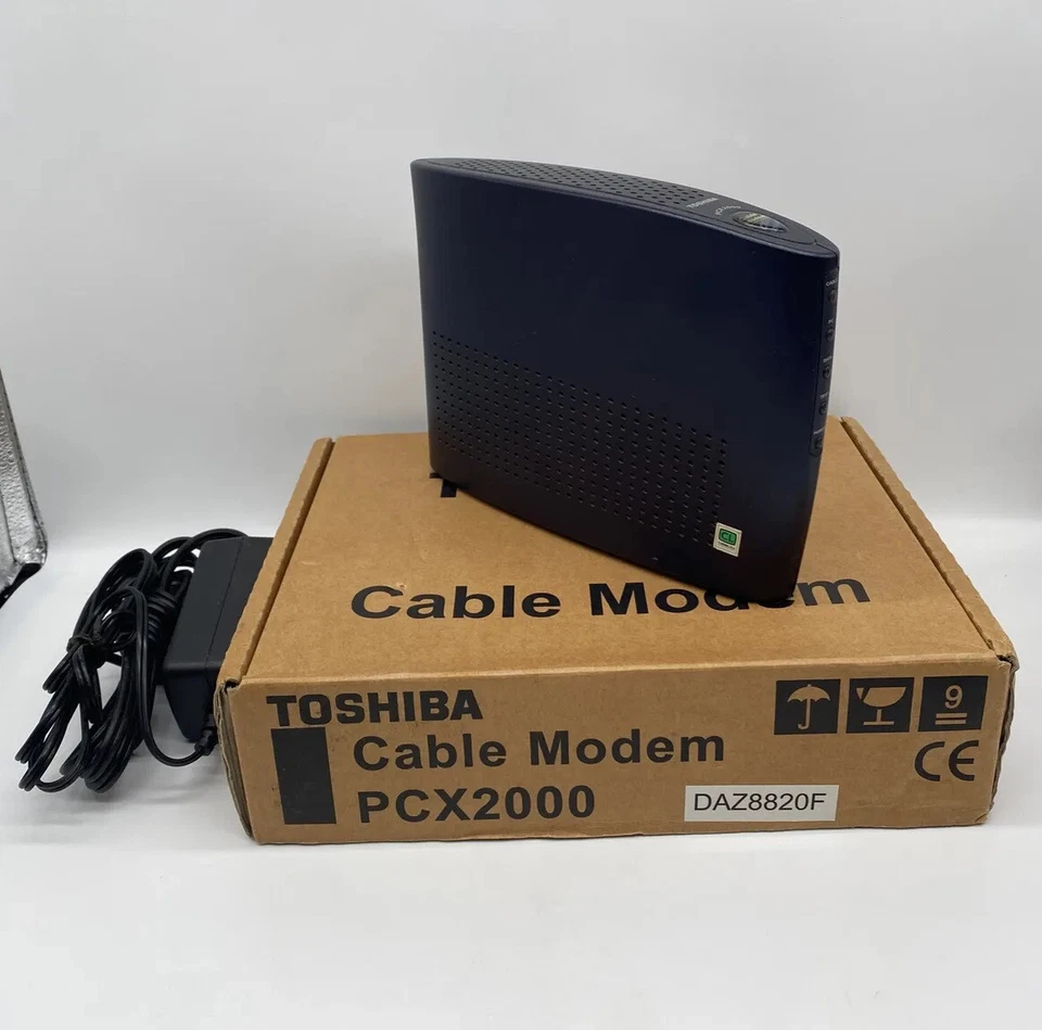 Toshiba DOCSIS Cable Internet Modem PCX2000 DAZ8820F - Image 1 of 4