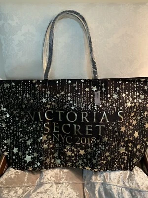 VICTORIA’S SECRET TOTE IN BLACK & GOLD ⭐️ STARS!! ⭐️ NWTGS!!  BEAUTIFUL!! - Image 1 of 4