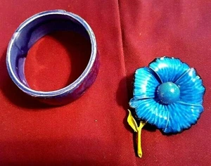 De colección~Grande 2-1/8" x 3" Esmalte Pin y 7" Pulsera Sin Cordones~Diseño Único-Retro  - Imagen 1 de 3