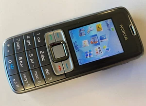 Nokia 3109 Classic (3109C ) Mobile Phone - Unlocked - Grey Button Bar Style - Afbeelding 1 van 8
