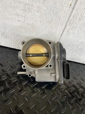 OEM 2005-12 Nissan Pathfinder Xterra 4.0 Throttle Body Assembly 16119-75001 - Image 1 of 4