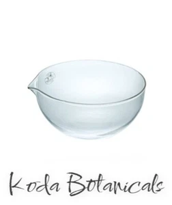 Glass EVAPORATING DISH 90mm Diam. Round Bottom with Spout. Laboratory Grade - Picture 1 of 1