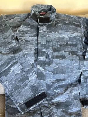 Tru-Spec Urban Force 迷彩战术反应制服 TRU 夹克/衬衫 A-Tacs LG — 第 1/4 张图片