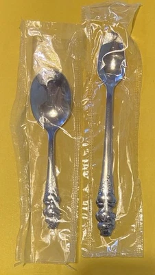 Cuchara de alimentación infantil cubiertos Oneida Care Bears de colección cuchara para bebé 1984 nueva de stock Foto 1 de 4