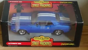 Macchina ERTL Collectibles '70 Plymouth ""Cuda Street blu 1:18 amaro. Muscolo - Foto 1 di 3