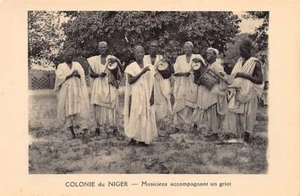 Niger - Musicians accompanying a griot - Publ. Labitte - Picture 1 of 2