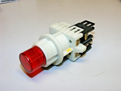 Fuji Electric Command Switch Red AH25 , AH25-L E3 (a71) - Image 1 of 4