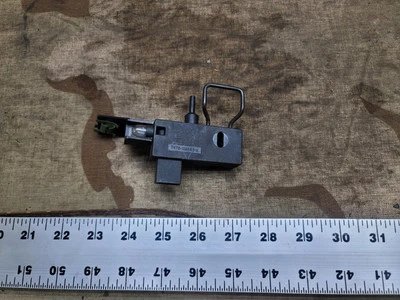 Ford Bronco 1995 guante compartimiento lámpara OEM 95 F2TB-15A563-a Foto 1 de 4