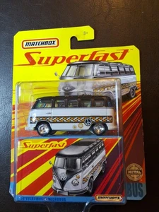 2020 Matchbox Superfast #04 59 Volkswagen Microbus BLACK / WHITE / PEACE / MOC - Picture 1 of 4