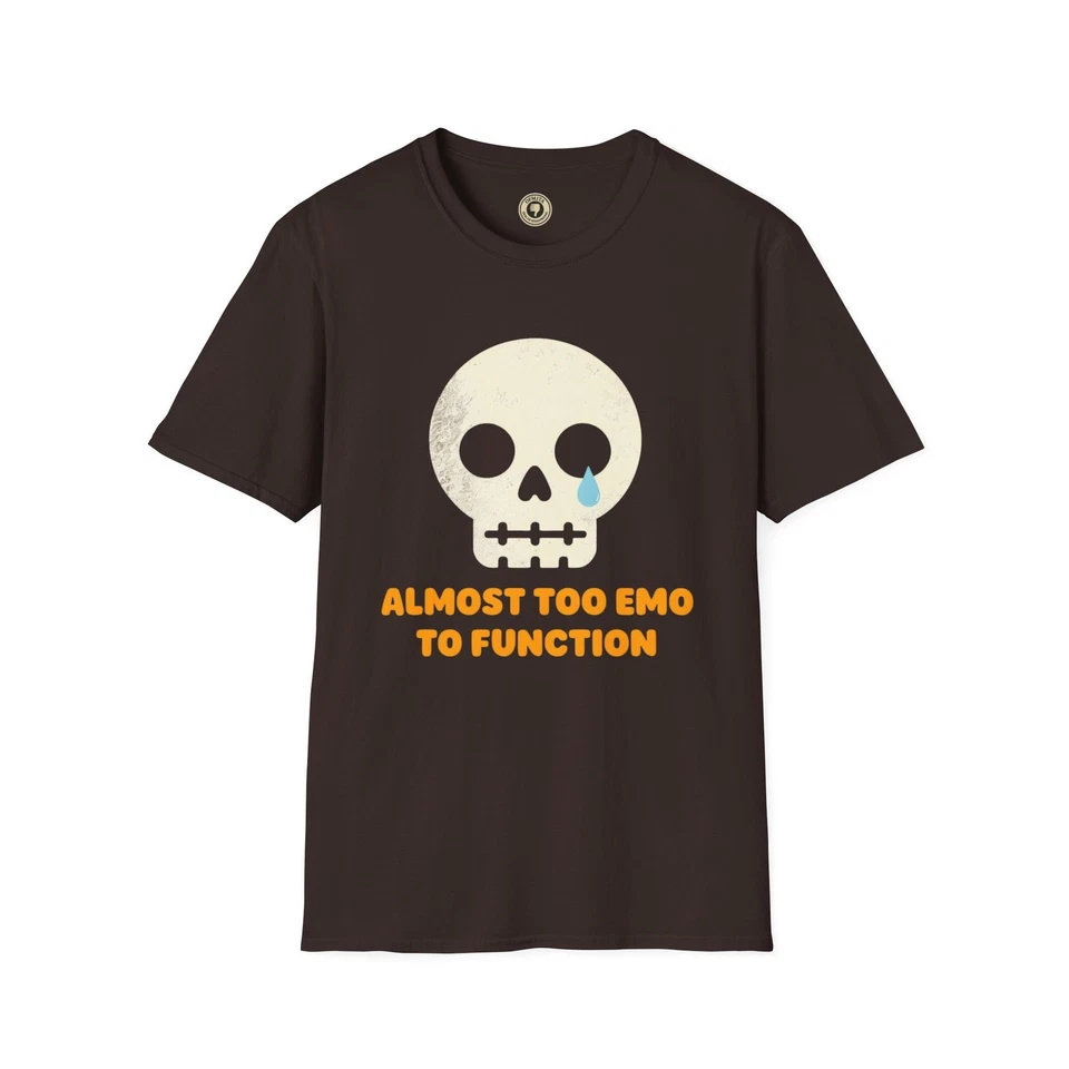 Camiseta Almost Too Emo to Function - Imagem 1 de 4