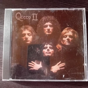 QUEEN - CD - II - Rock - Sehr Gut - Bild 1 von 2
