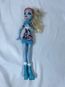 Muñeca Monster High Abbey Bominable Clase Artística Mattel - Imagen 1 de 3