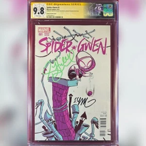 SPIDER-GWEN #1 JUNGE VARIANTE CGC 9.8 SS SIGNIERT VON HAILEE STEINFELD SKOTTIE YOUNG - Bild 1 von 1