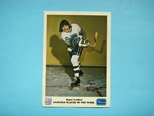 1973/74 ROYAL BANK LEADERS VANCOUVER CANUCKS HOCKEY PHOTO DENNIS VERVERGAERT RC