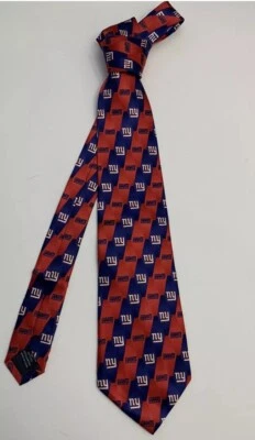 VTG NFL NY GIANTS MEN'S TIE 100% Silk RED BLUE SIZE 56/4" Retro - Image 1 of 4