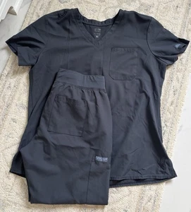 Med Couture Insight Scrub Set L Top M Joggers - Picture 1 of 8