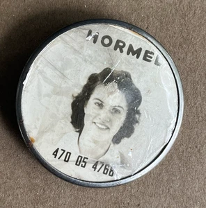 Frau Angestelltenabzeichen Hormel Fabrik 30er 40er Jahre Arbeiterin - Bild 1 von 14