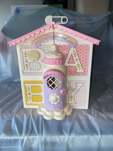 Vintage 1985 My Little Pony Wiegenlied Kindergarten, 1983 Stall, 1986 Tanzschule - Bild 1 von 8