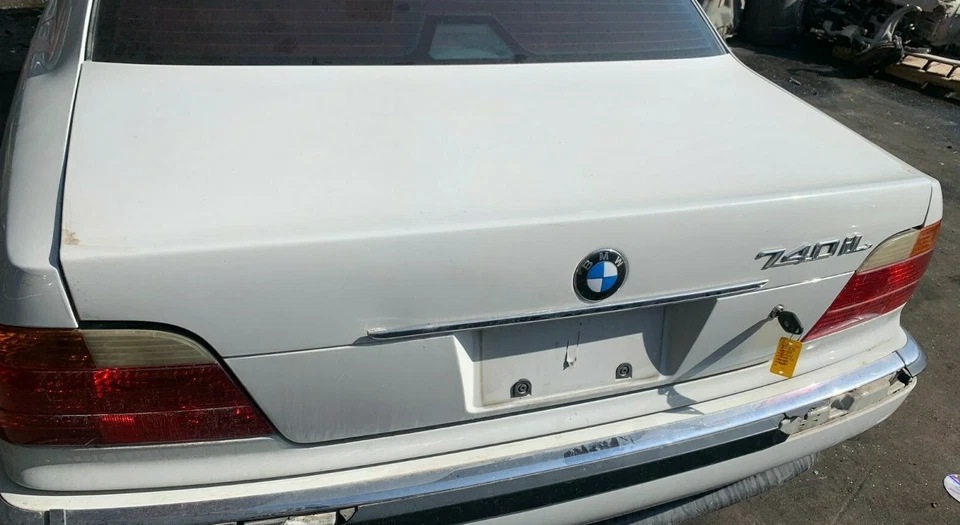 97 1998 1999 2000 2001 BMW E38 740i 740iL COMPLETE ALPINWEISS 3 WHITE TRUNK LID - Image 1 of 1