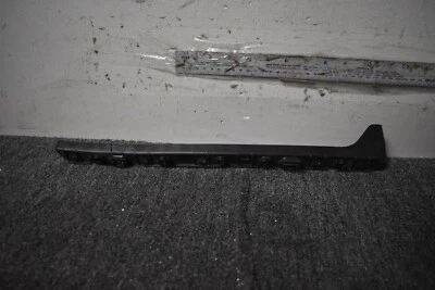 Soporte de montaje de parachoques Maserati Ghibli 2014-2016 OEM de fábrica Foto 1 de 4