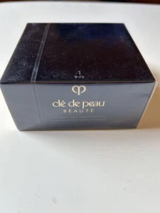 Cle de Peau Beaute Poudre SHISEIDO Transparant n "Light" 26g Made in Japan - Picture 1 of 3