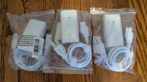 Set of 3 New Ubiquiti UniFi 9V 2.1A PoE Adapters - White - Bild 1 von 1