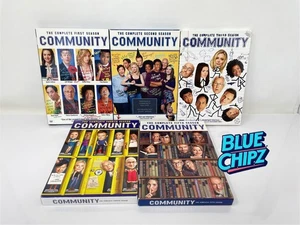 Community Staffel 1-5 DVD Sets. - Bild 1 von 4