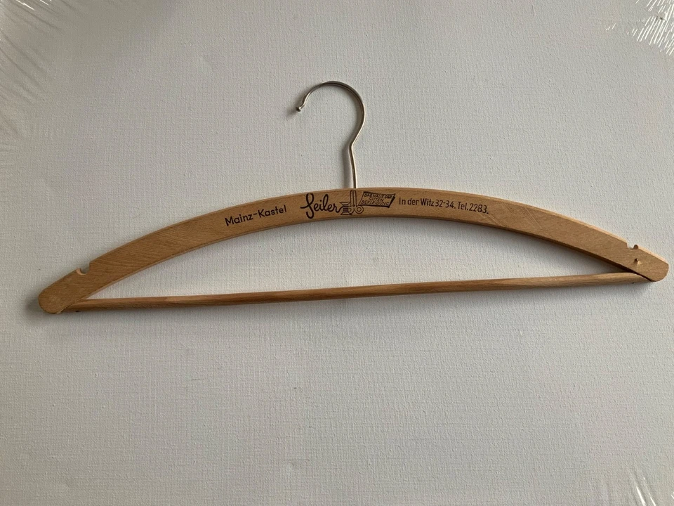 Antigo cabide de roupas alemão de madeira MAINZ-KASTEL autêntico raro em excelente estado usado - Imagem 1 de 4