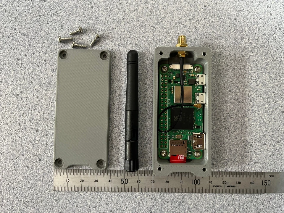 Raspberry Pi Zero 2 W Industrial Slim Case WiFi Antenna Node SMA - Image 1 of 4