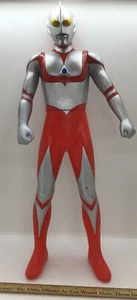 ULTRAMAN FIGURE RARE 16” TALL JUMBO HARD PLASTIC WITH MOVABLE ARMS UNBRANDED - Picture 1 of 10