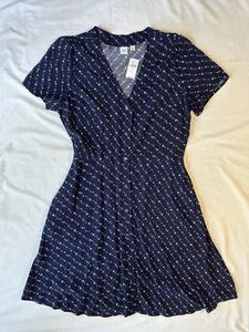 NWT Gap WOMENS DRESS ~ M medium V-Neck FLORAL button up POCKETS lightweight - Picture 1 of 9