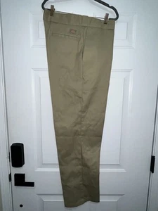 Nuevo sin etiquetas Pantalones Dickies Para Hombres 874 Ajuste Original Caqui Uniforme Ropa de Trabajo 38x32 Estructurado - Imagen 1 de 5